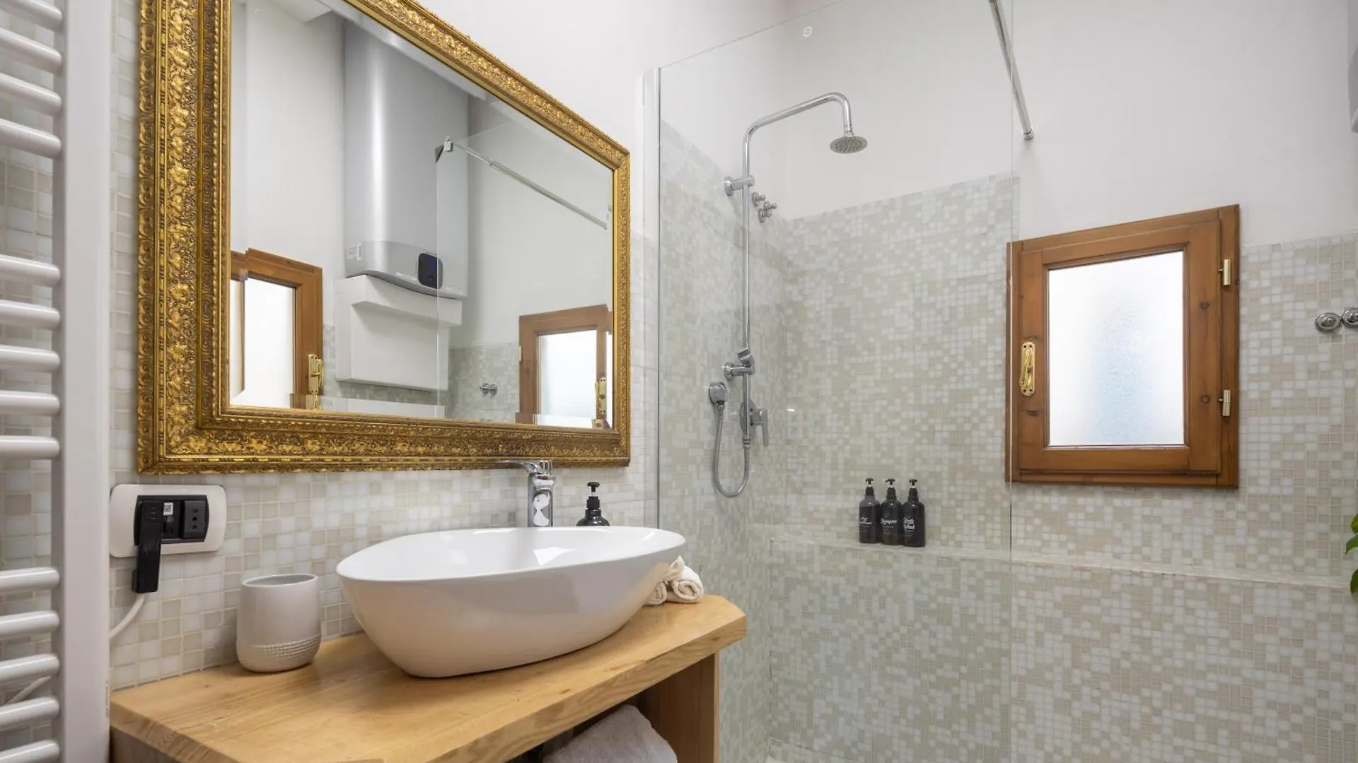 Ardiglione Flat Apartment Florence